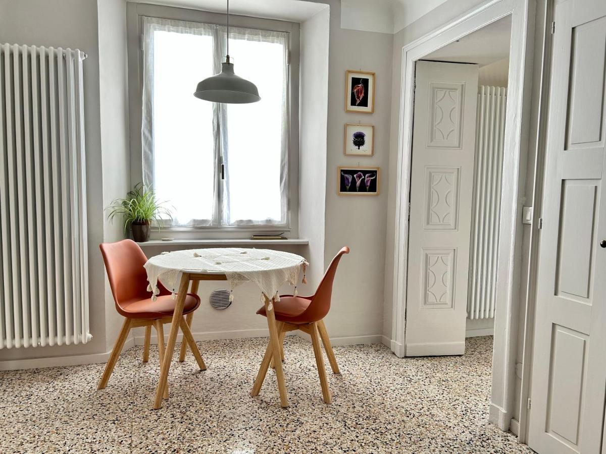 Casa Mafalda Trilocale In Centro Biella Exteriör bild
